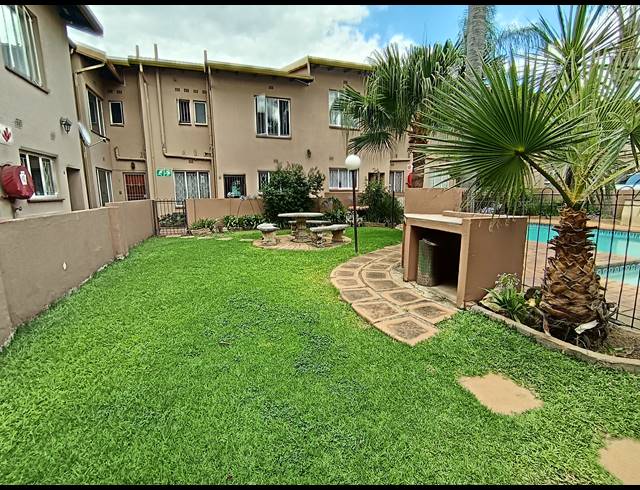 1 BEDROOM APARTMENT FOR SALE IN VERWOERDPARK